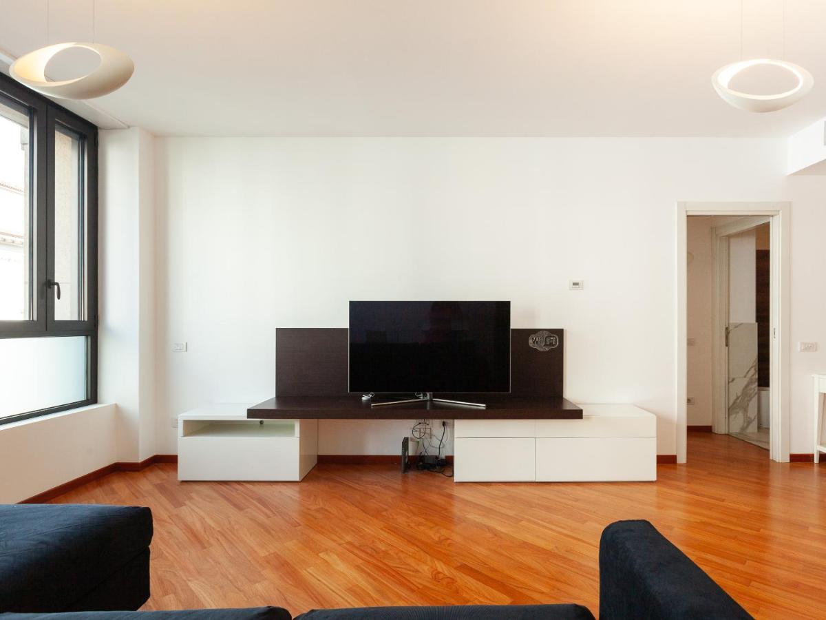 Easyhomes-Madonnina View Milan Luaran gambar