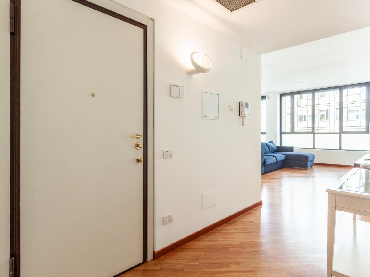 Easyhomes-Madonnina View Milan Luaran gambar